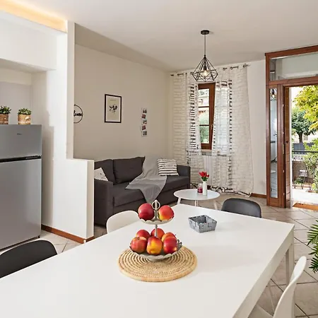 Townhouse 71 - Regarda Travel