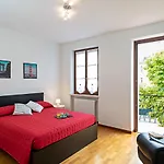 Σπίτι διακοπών Townhouse 71 - Regarda Travel *