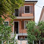Townhouse 71 - Regarda Travel *