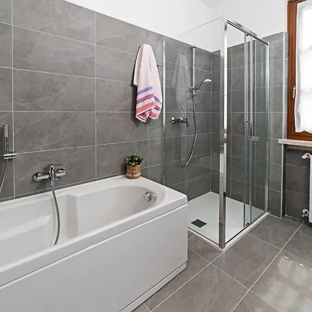 Townhouse 71 - Regarda Travel Hébergement de vacances Bardolino