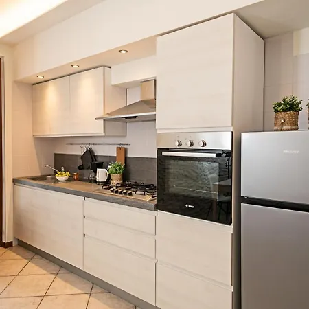 Σπίτι διακοπών Townhouse 71 - Regarda Travel Μπαρντολίνο