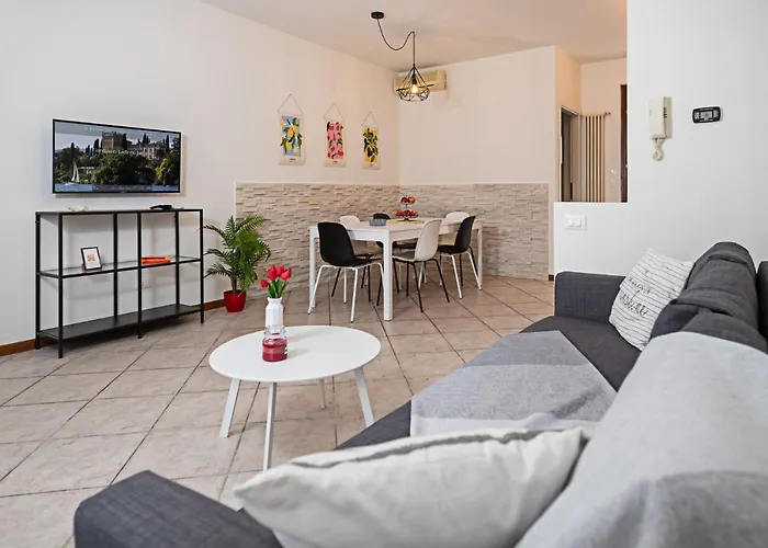 Townhouse 71 - Regarda Travel Hébergement de vacances Bardolino