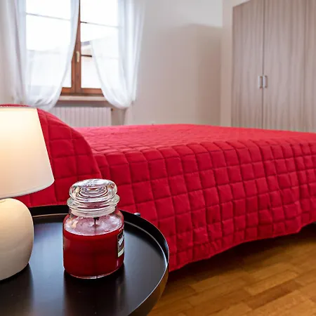 Townhouse 71 - Regarda Travel Бардолино