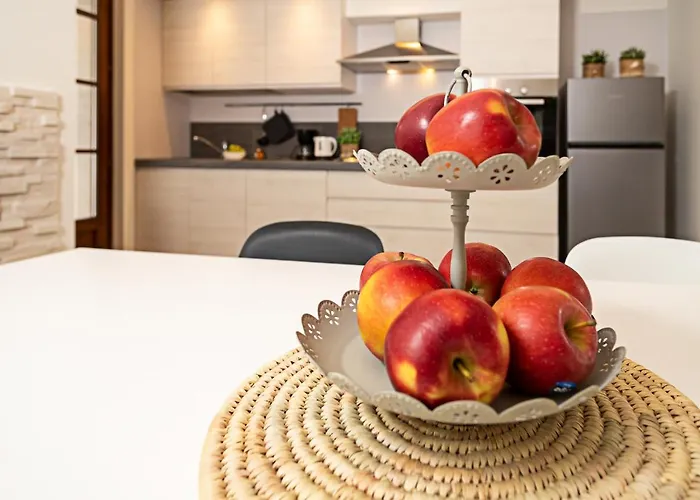 Townhouse 71 - Regarda Travel *